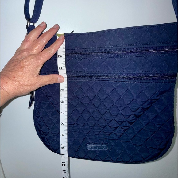 Vera Bradley Navy Blue Quilted Crossbody Hipster Lightweight Bag - Picture 11 of 12